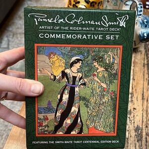 NIB Commemorative Tarot Deck Set